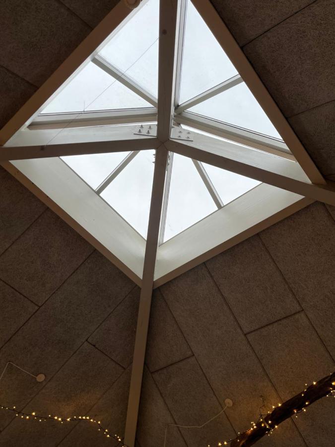 Room 12 - Hawkraft Kulturhotel Vestervig ภายนอก รูปภาพ